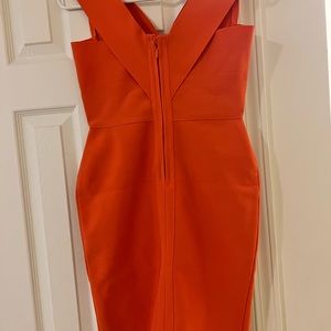 ORANGE BANDAGE MIDI DRESS